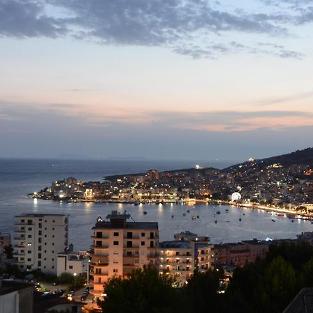 Mane Apartments Sarande Bagian luar foto