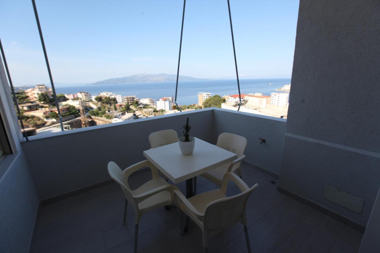Mane Apartments Sarande Bagian luar foto