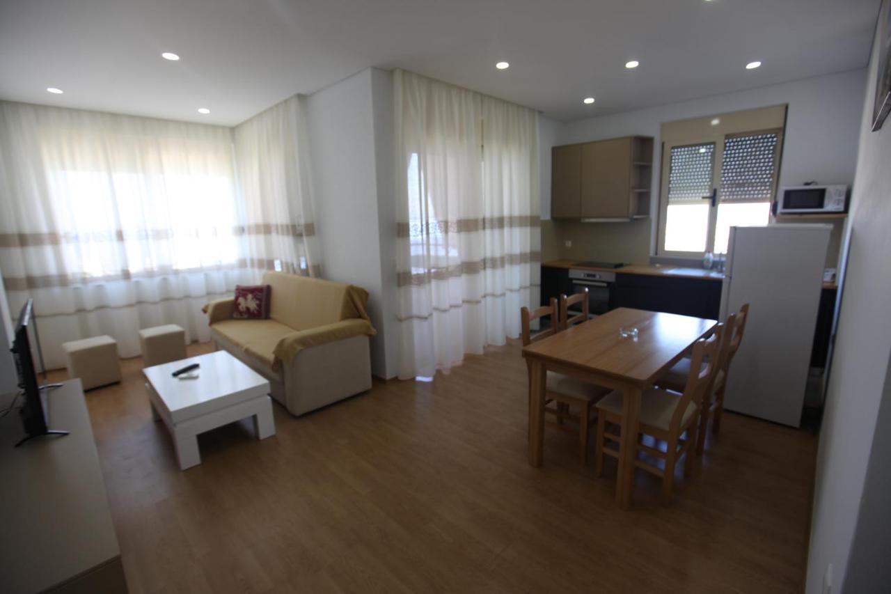 Mane Apartments Sarande Bagian luar foto