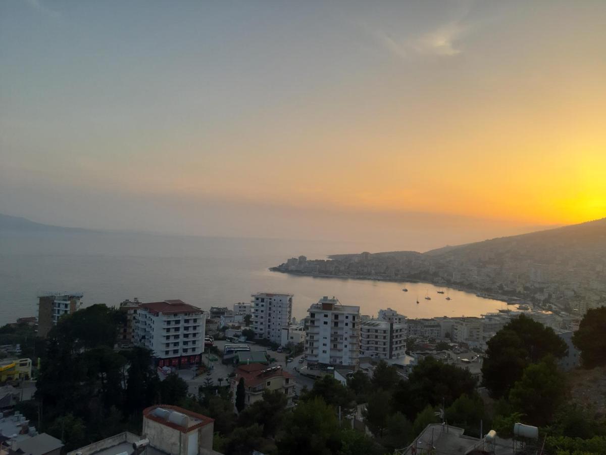 Mane Apartments Sarande Bagian luar foto