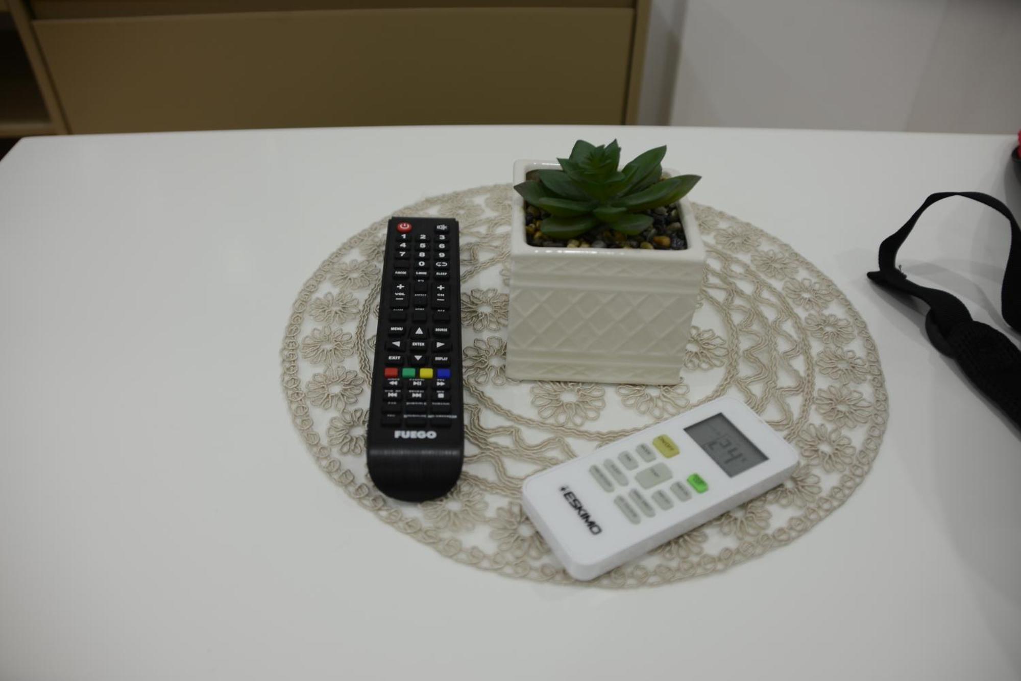 Mane Apartments Sarande Bagian luar foto